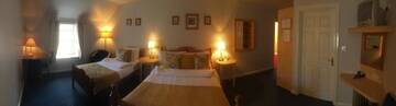 Фотографии Хостелы The Ritz Accommodation г. Киллибегс (Ирландия) №2 Фото Хостелы The Ritz Accommodation г. Киллибегс 2