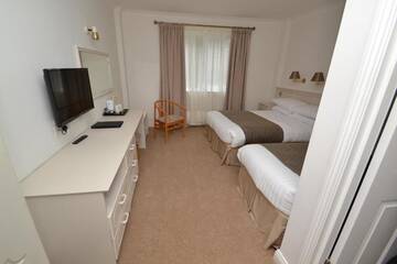 Фото номера Двухместный номер с 1 кроватью (типа «постель и завтрак») Отель Bay View Hotel г. Киллибегс 9